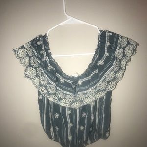 Cute crop top ! Never worn ! From tjMAxx